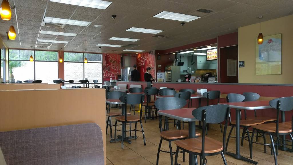 Jack in the Box | restaurant | 14371 Penasquitos Dr, San Diego, CA 92129, USA | 8586724637 OR +1 858-672-4637