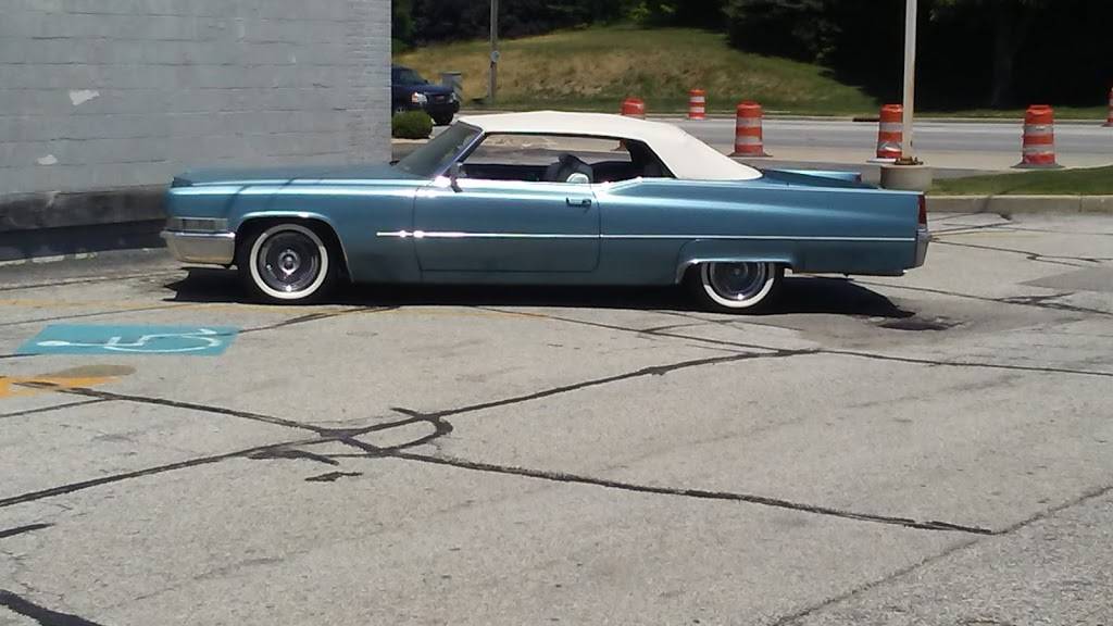 KFC | restaurant | 4207 S Michigan St, South Bend, IN 46614, USA | 5742910083 OR +1 574-291-0083