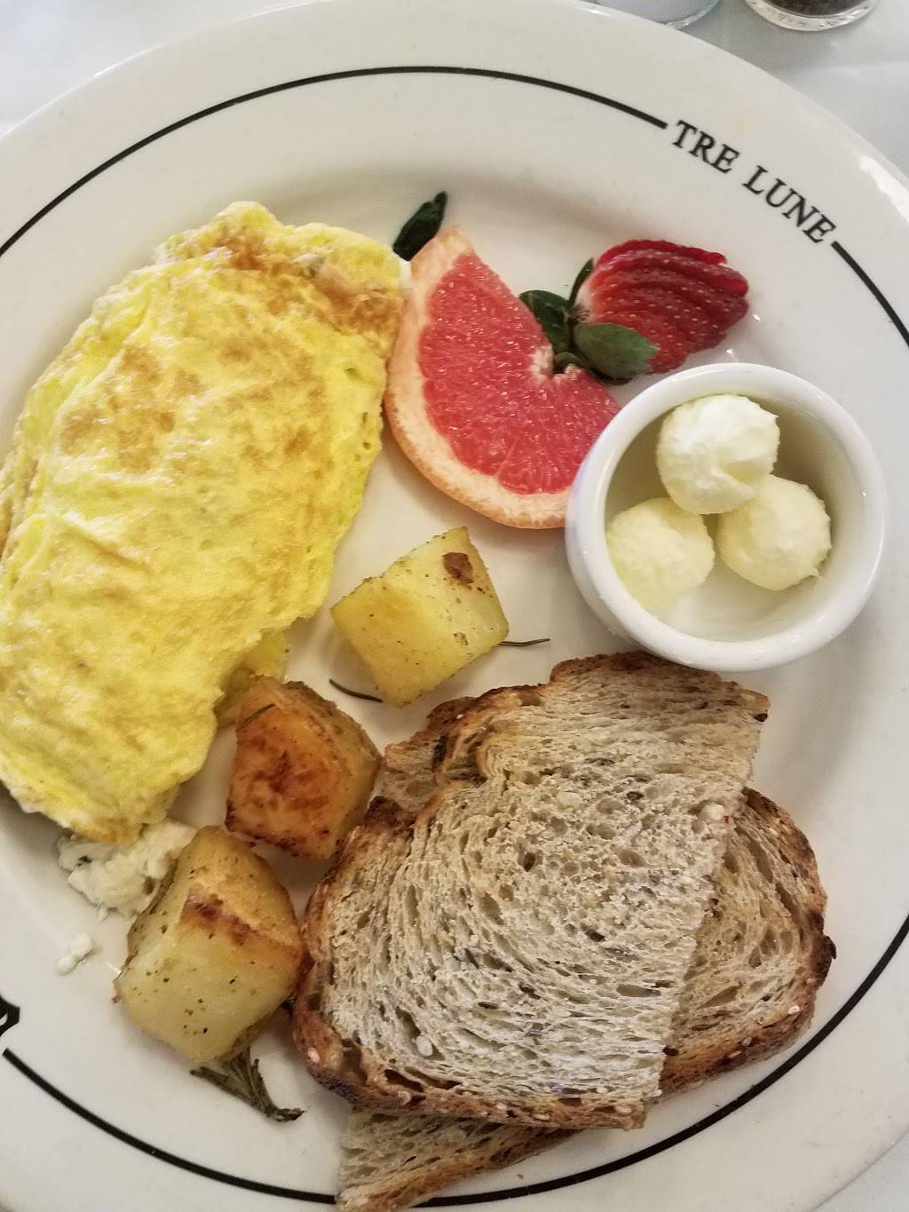 Tre Lune | restaurant | 1151 Coast Village Rd, Montecito, CA 93108, USA | 8059692646 OR +1 805-969-2646