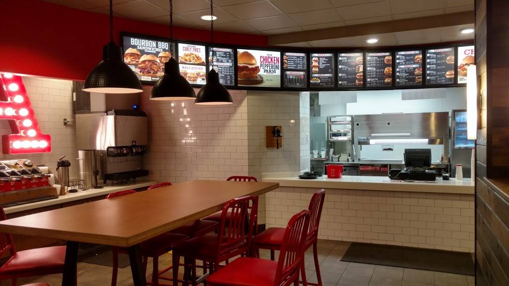 Arbys | restaurant | 810 Row River Rd, Cottage Grove, OR 97424, USA | 5416491440 OR +1 541-649-1440