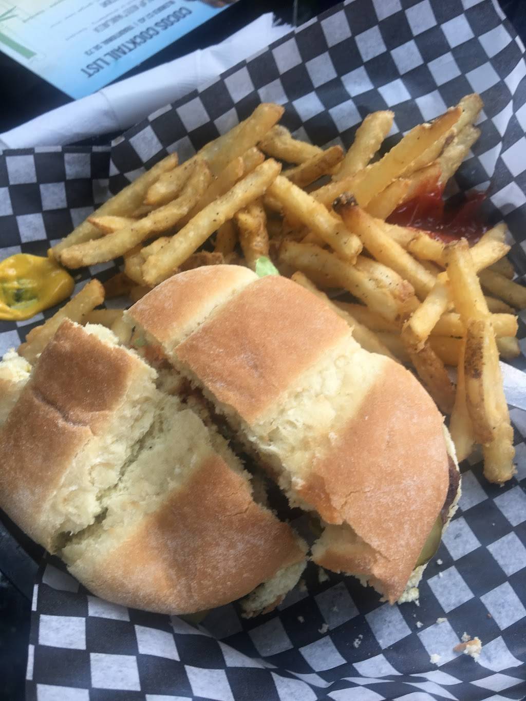 COCOS | restaurant | 62 Main St W, Grand Bend, ON N0M 1T0, Canada | 6472274924 OR +1 647-227-4924