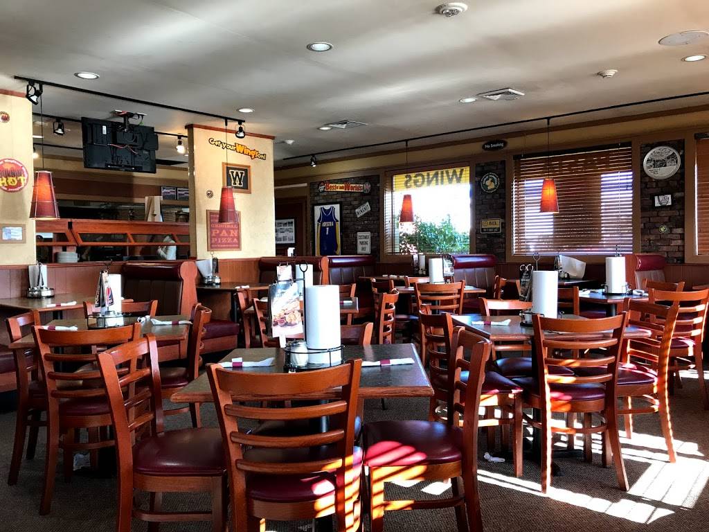 Pizza Hut | restaurant | 61 Old Country Rd, Westbury, NY 11590, USA | 5163347251 OR +1 516-334-7251
