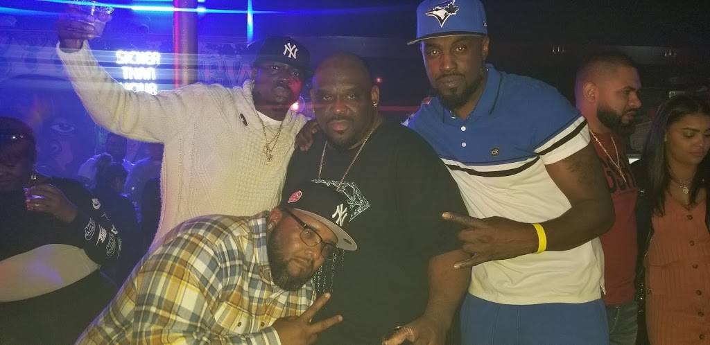 Lavoo Cafe | restaurant | 224-13 Union Tpke, Oakland Gardens, NY 11364, USA | 3472513840 OR +1 347-251-3840