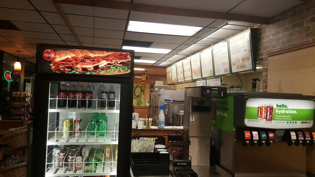 Subway Restaurants | restaurant | 1720 W University Dr, Denton, TX 76201, USA | 9405666036 OR +1 940-566-6036