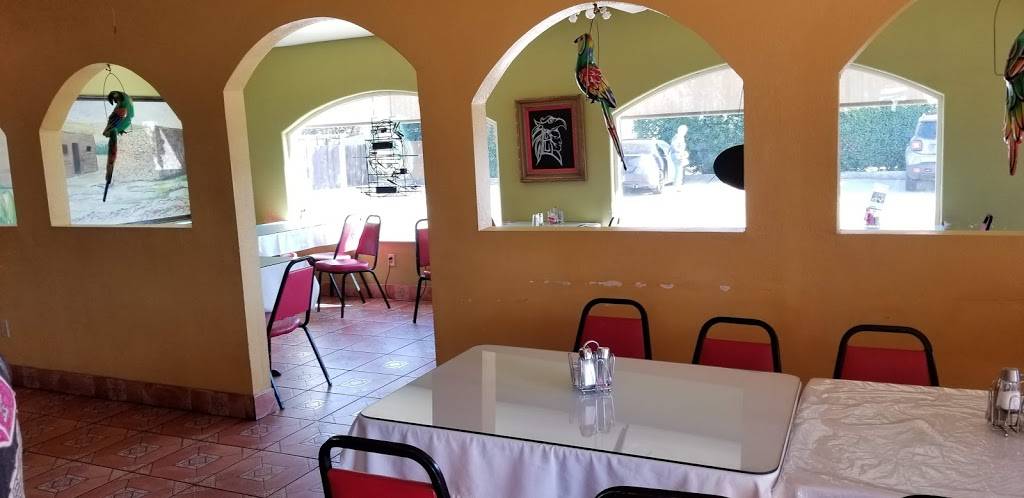 Robertos Restaurant | restaurant | 200 D St, Wheatland, CA 95692, USA | 5306332474 OR +1 530-633-2474