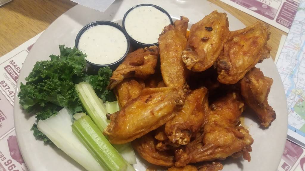 Dakota Grill | restaurant | 913 Roosevelt Hwy, Hilton, NY 14468, USA | 5853923737 OR +1 585-392-3737