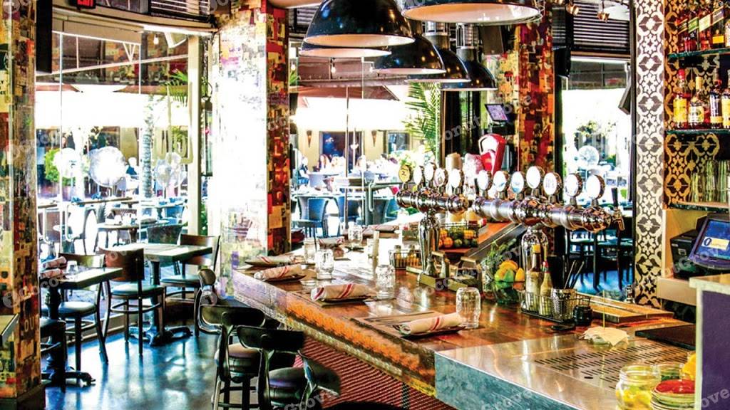 Lulu | night club | 3105 Commodore Plaza, Coconut Grove, FL 33133, USA | 3054475858 OR +1 305-447-5858