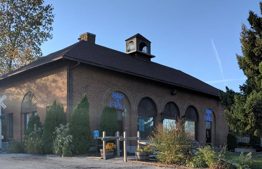 Stats Bar & Grill | restaurant | 100 Smith St, Lebanon, IN 46052, USA | 7654812235 OR +1 765-481-2235