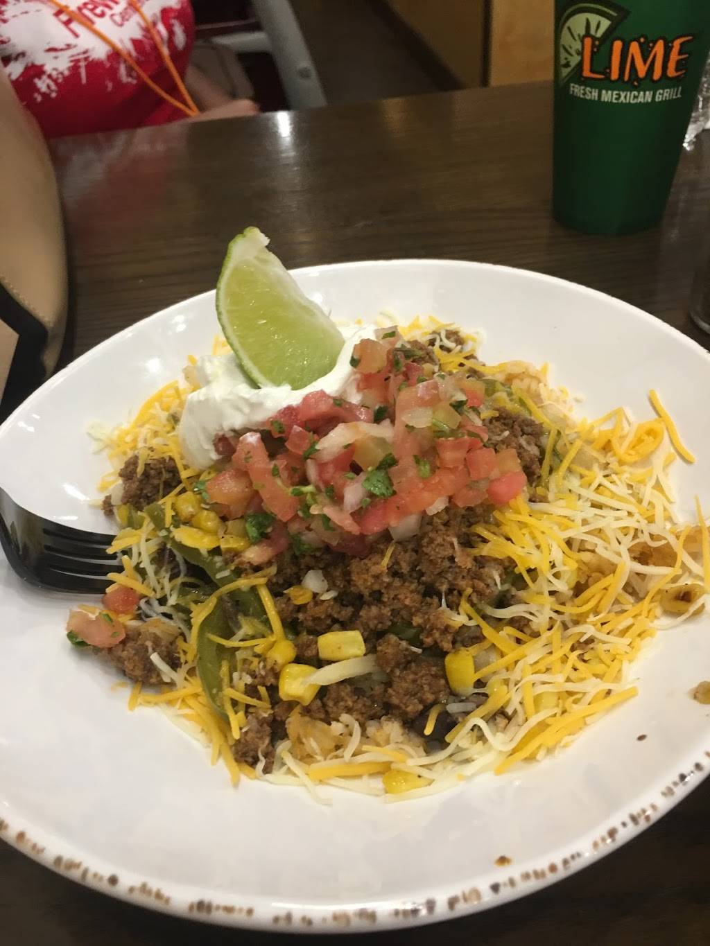Lime Fresh Mexican Grill | restaurant | 801 S University Dr, Plantation, FL 33324, USA | 9544725550 OR +1 954-472-5550