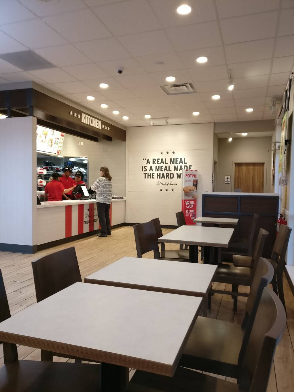 KFC | restaurant | 4880 N, Tower Rd, Denver, CO 80249, USA | 3033734020 OR +1 303-373-4020