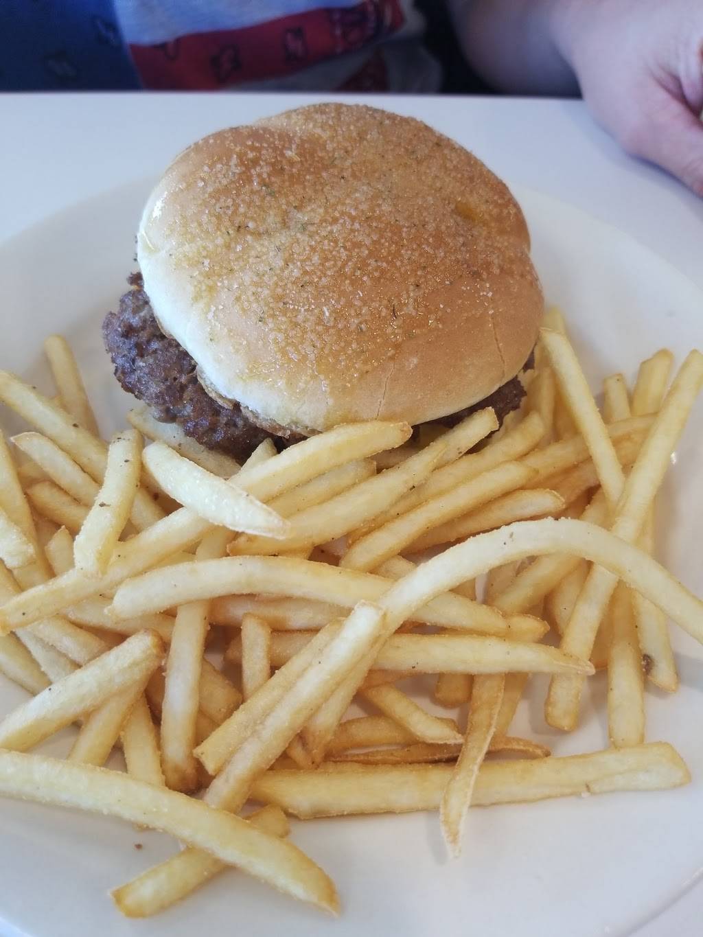 Steak n Shake | restaurant | 9700 S, South Blvd, Charlotte, NC 28273, USA | 7045536344 OR +1 704-553-6344