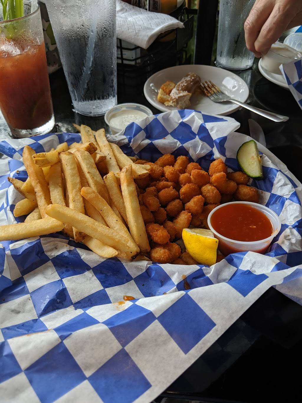 Cheers At Choto | restaurant | 2600 Whitten Ln, Knoxville, TN 37922, USA | 8653926311 OR +1 865-392-6311