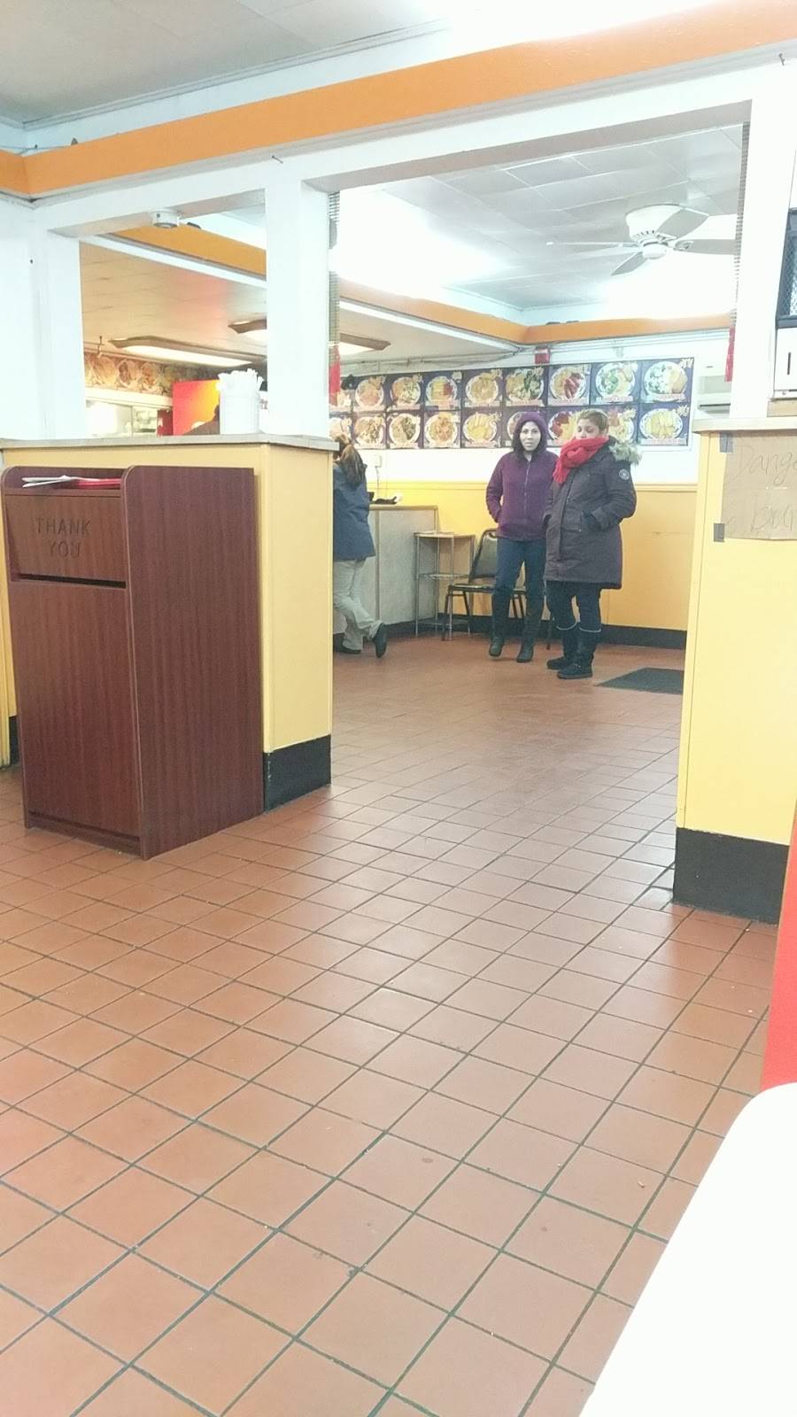 Aulis Panda 唐興 | meal delivery | 863 Broad St, Central Falls, RI 02863, USA | 4017288808 OR +1 401-728-8808