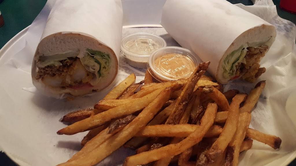 A Js Famous Seafood & PO Boys | restaurant | 2100 Roswell Rd # 2148, Marietta, GA 30062, USA | 6789990767 OR +1 678-999-0767