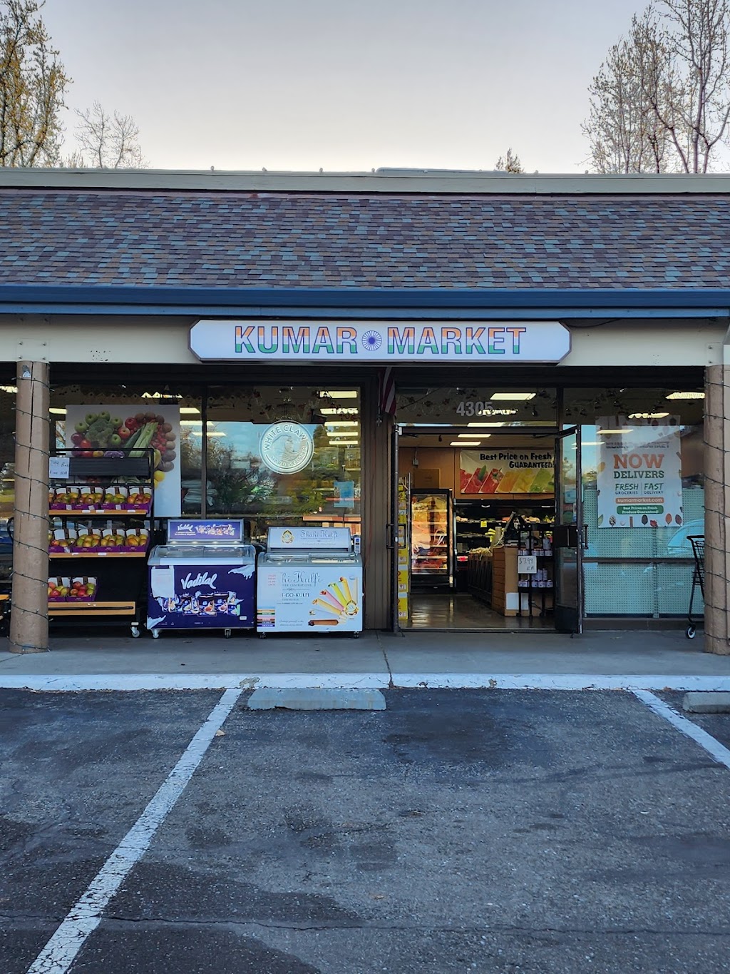 Kumar Market and Kitchen | meal takeaway | 4305 Valley Ave, Pleasanton, CA 94566, USA | 9254257337 OR +1 925-425-7337