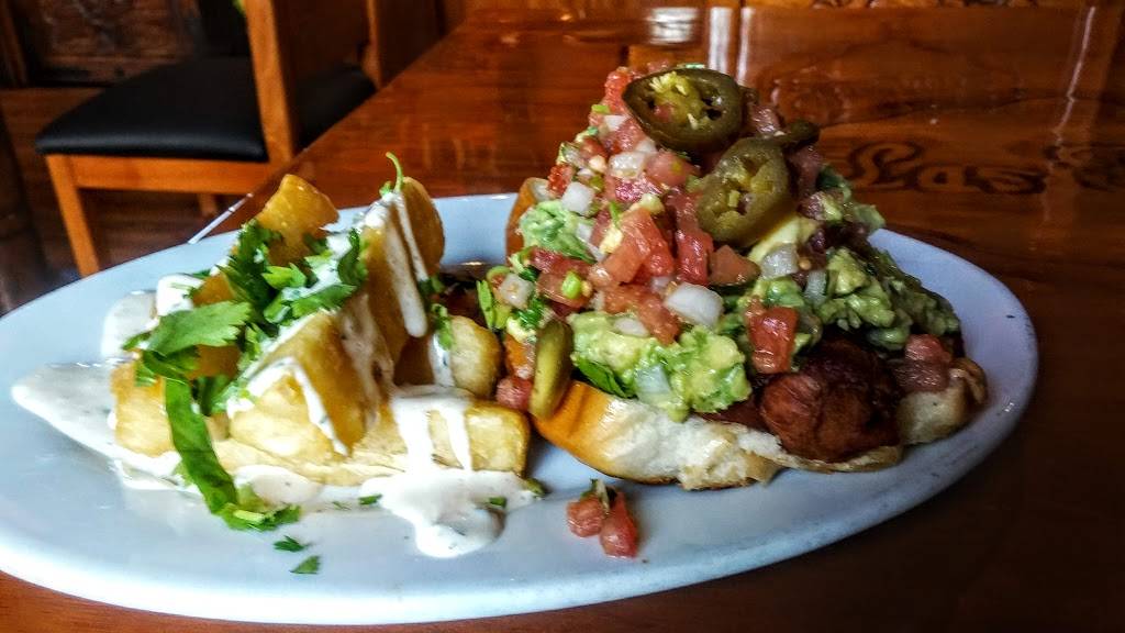 Las Flores | restaurant | 957 South Main St NE, Conyers, GA 30012, USA | 7706024949 OR +1 770-602-4949