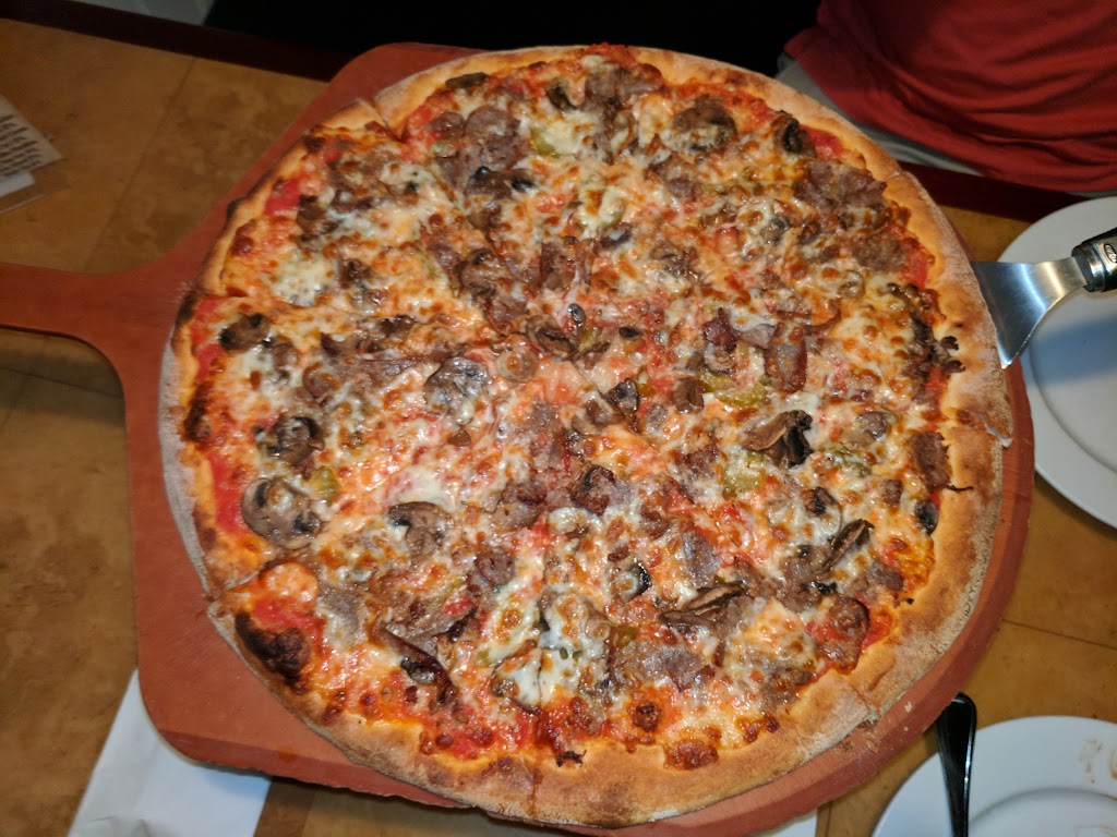 Hot Pie Pizza | restaurant | 123 S Olive Ave, West Palm Beach, FL 33401, USA | 5616552511 OR +1 561-655-2511