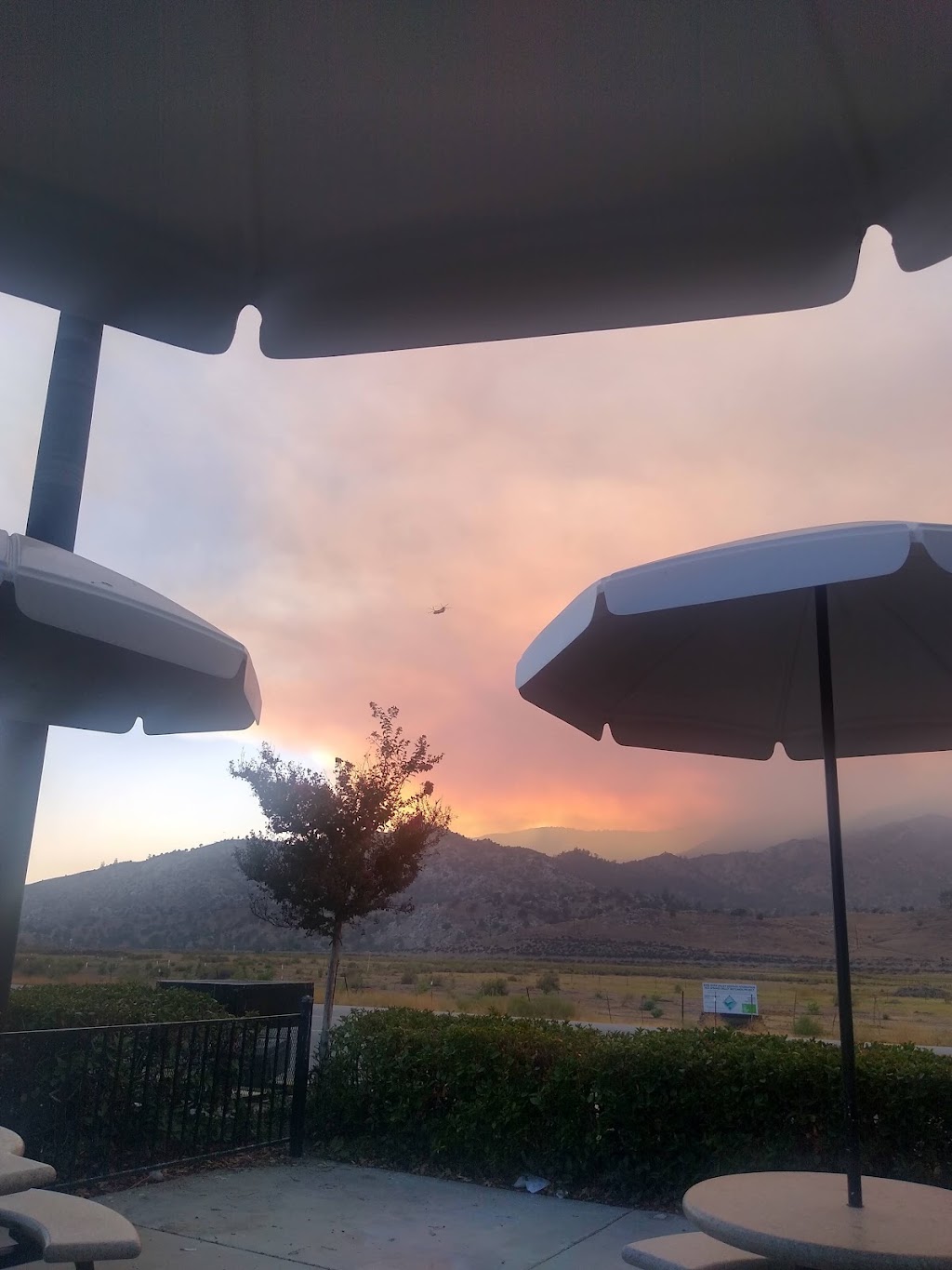 Burger King | restaurant | 5600 Lake Isabella Blvd, Lake Isabella, CA 93240, USA | 7603795105 OR +1 760-379-5105