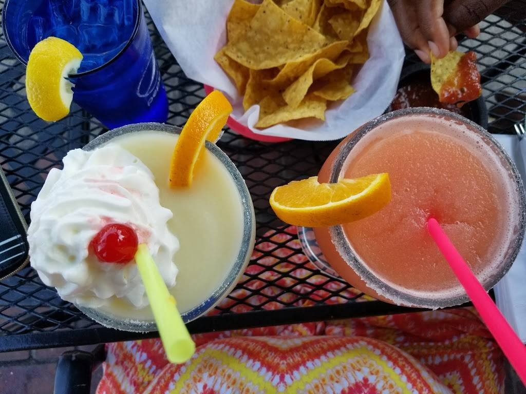 Cactus Mexican Grill & Cantina | restaurant | 245 S Gilbert St, Iowa City, IA 52240, USA | 3193385647 OR +1 319-338-5647