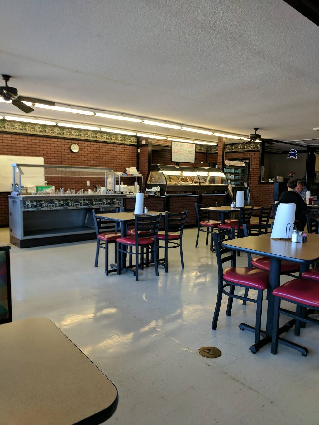 St Joe Café | restaurant | 3700 US-43, St Joseph, TN 38481, USA | 9318452233 OR +1 931-845-2233