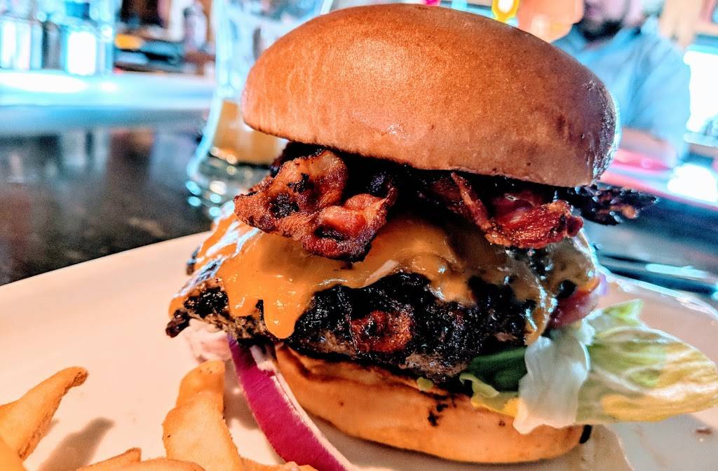 Applebees Grill + Bar | restaurant | 495 Garden of the Gods Rd, Colorado Springs, CO 80907, USA | 7192656605 OR +1 719-265-6605