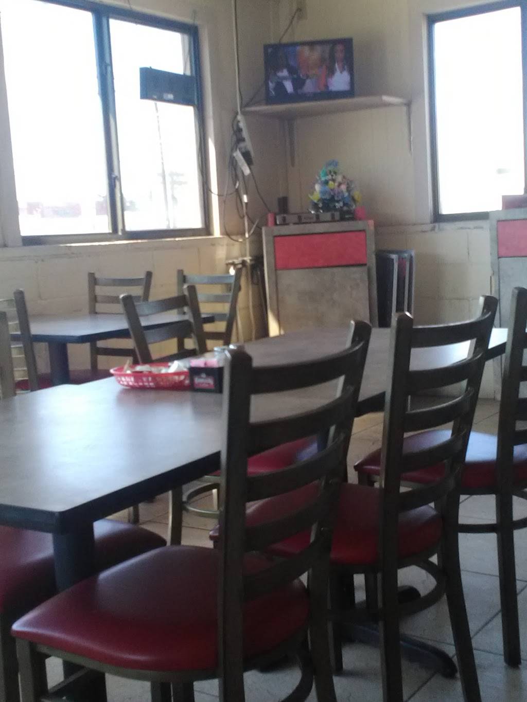 Riverside Grill | restaurant | 940 N Riverfront Blvd, Dallas, TX 75207, USA | 2146556300 OR +1 214-655-6300