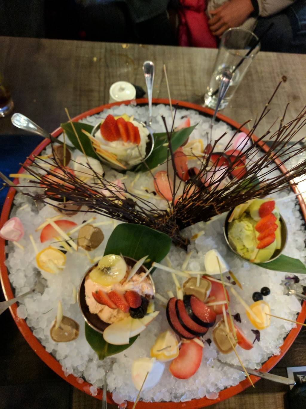 Full Moon SD | restaurant | 926 Fifth Ave, San Diego, CA 92101, USA | 6192333711 OR +1 619-233-3711