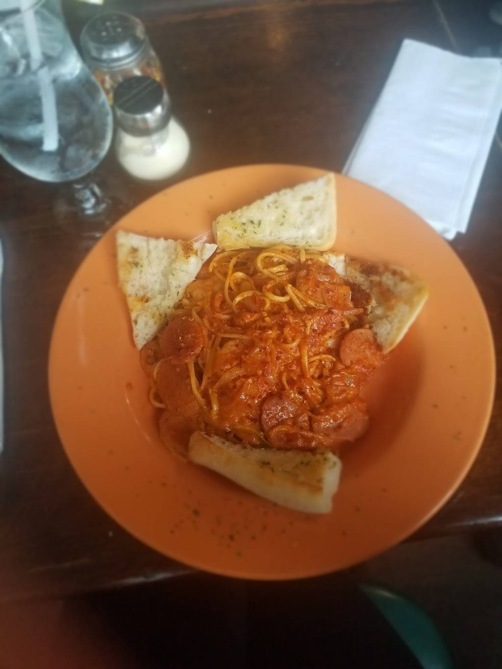 Knights Corner Pub & Grill | restaurant | 605 Kingston Rd, Pickering, ON L1V 3N7, Canada | 9058312629 OR +1 905-831-2629