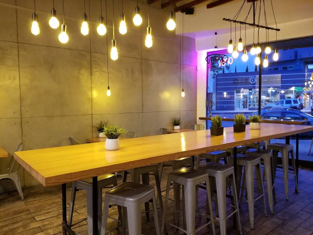 Urban Skillet | restaurant | 5060 Lankershim Blvd, Los Angeles, CA 91601, USA | 8185794000 OR +1 818-579-4000