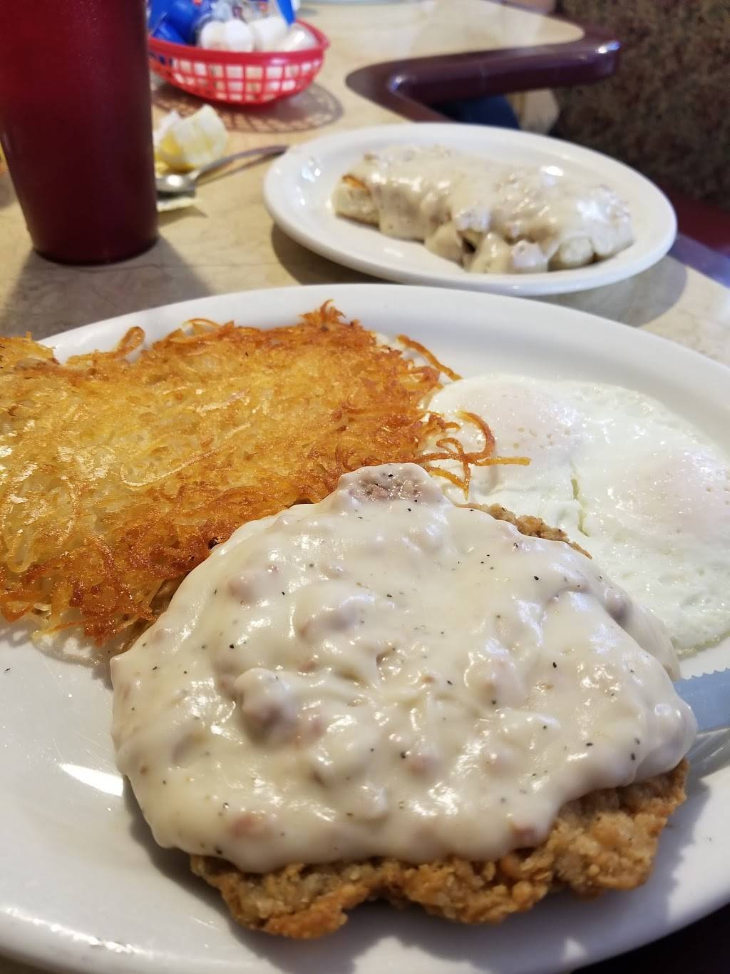 Town Center Cafe | restaurant | 44491 Town Center Way, Palm Desert, CA 92260, USA | 7603462120 OR +1 760-346-2120