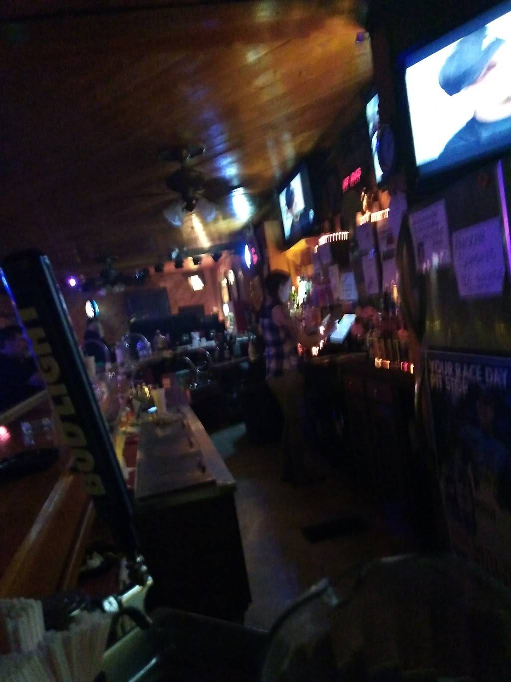 D Js Place | restaurant | 203 N Main St, Milan, IN 47031, USA | 8126549206 OR +1 812-654-9206