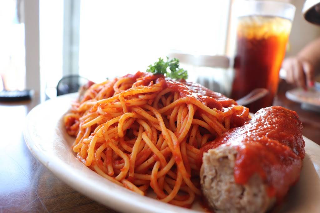 Florios Of Little Italy | restaurant | 3301, 200 Garfield St, Hollywood, FL 33019, USA | 9549250004 OR +1 954-925-0004