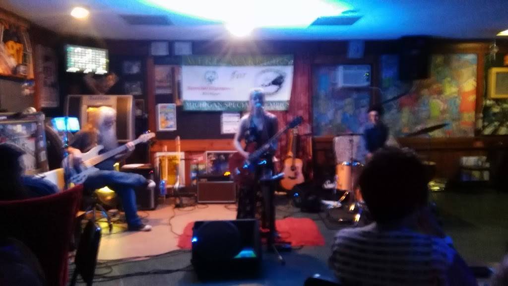 Home Pub | restaurant | 5827 M-76, Alger, MI 48610, USA | 9898369501 OR +1 989-836-9501