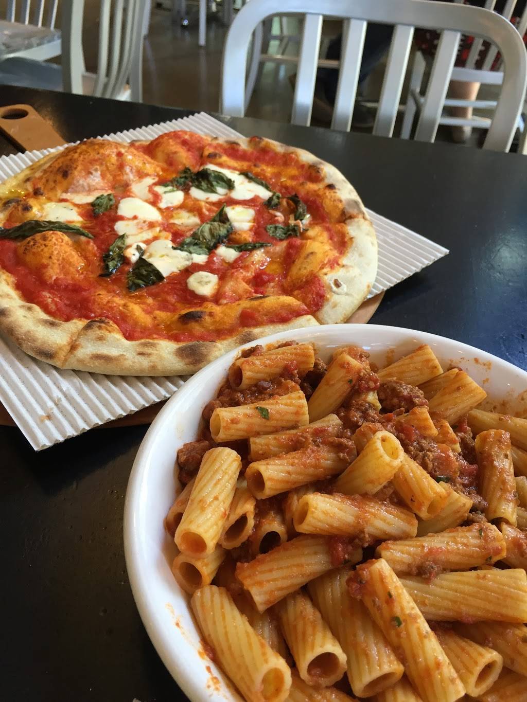 Bigalora Wood Fired Cucina | restaurant | 3050 Washtenaw Ave Suite 112, Ann Arbor, MI 48104, USA | 7349712442 OR +1 734-971-2442