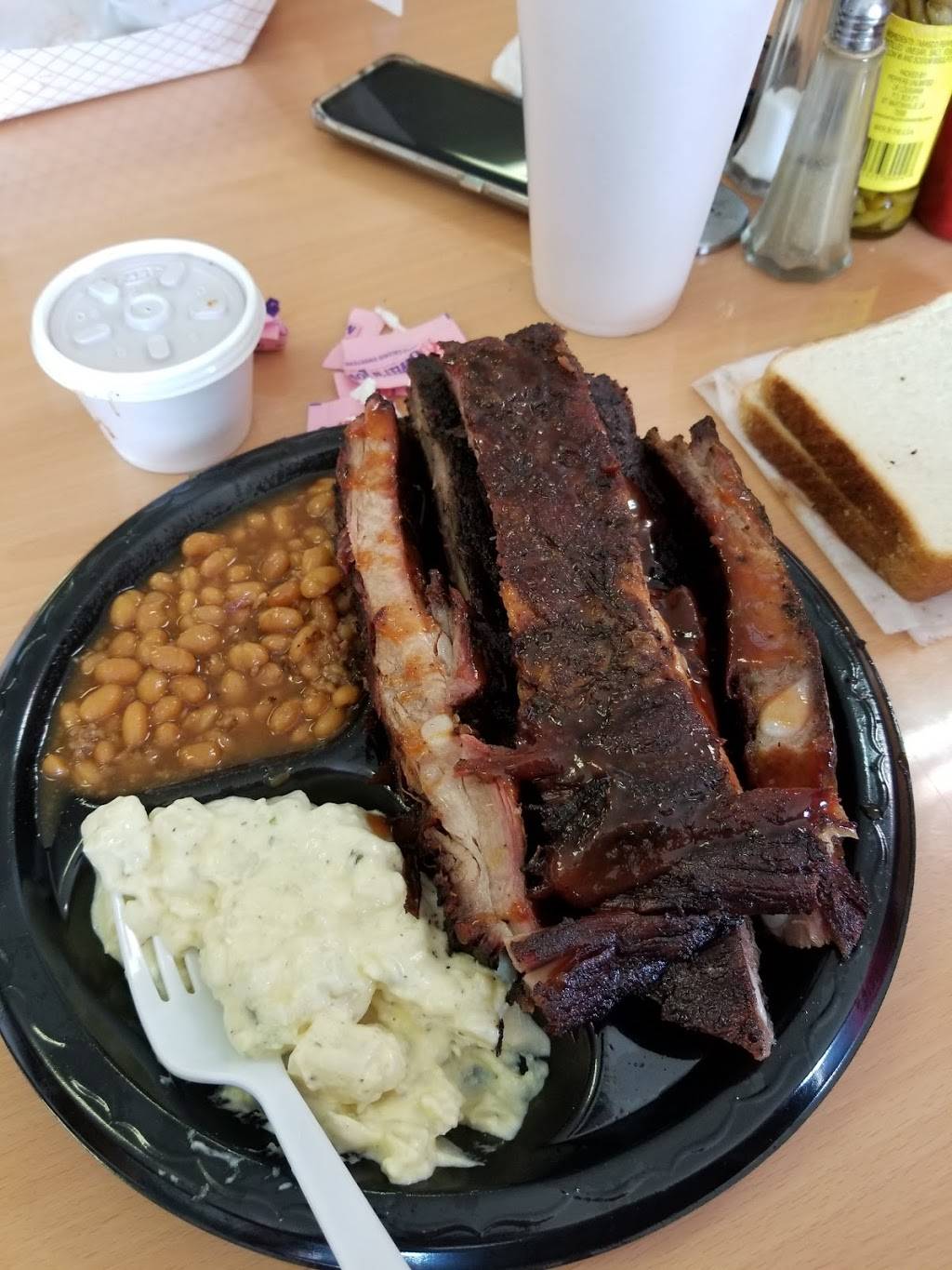 A Slab and More BBQ | restaurant | 803 E Pettus St, Demopolis, AL 36732, USA | 3342890084 OR +1 334-289-0084