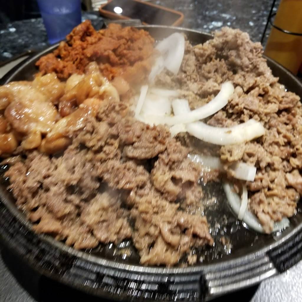 Mr. Lees Barbeque House | restaurant | 12300 South St, Artesia, CA 90701, USA | 5628091339 OR +1 562-809-1339