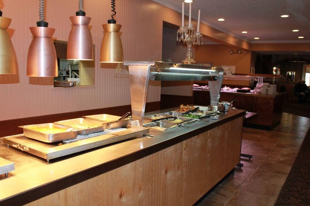 Maxfields Restaurant | restaurant | 11228 N Wyman Rd, Blanchard, MI 49310, USA | 9894275630 OR +1 989-427-5630