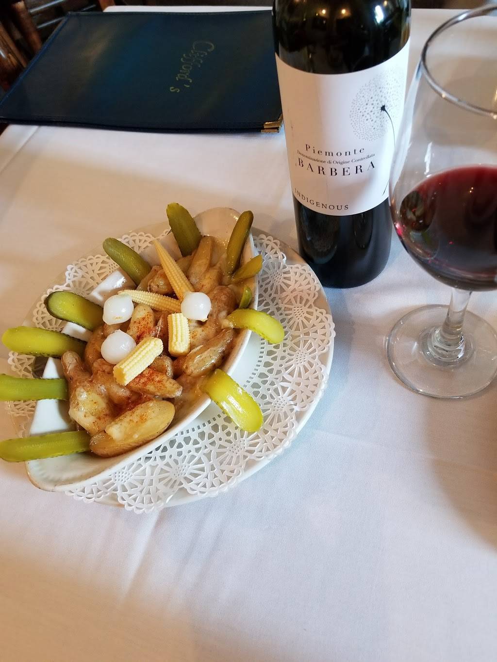 Cliffords Restaurant | restaurant | 514 Upper Harmony Rd, Evans City, PA 16033, USA | 7247899115 OR +1 724-789-9115