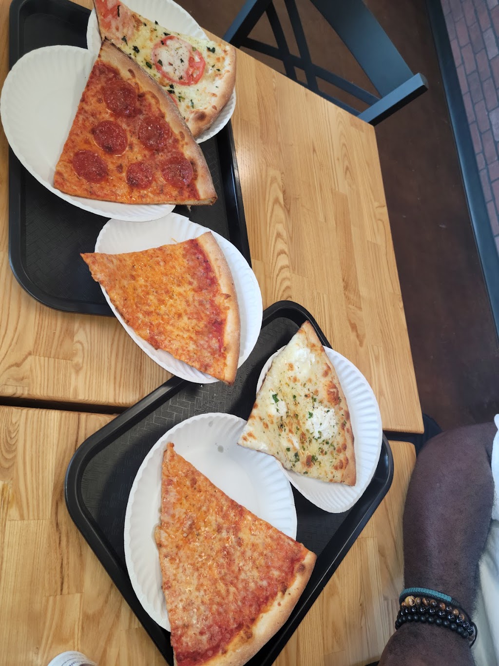 Brooklyn pizza | restaurant | 133 S Herlong Ave, Rock Hill, SC 29732, USA | 8033666888 OR +1 803-366-6888