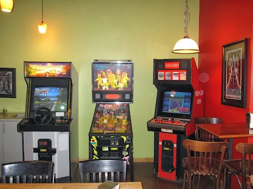 Abos Pizza Erie | meal delivery | 720 Austin Ave, Erie, CO 80516, USA | 3038289777 OR +1 303-828-9777