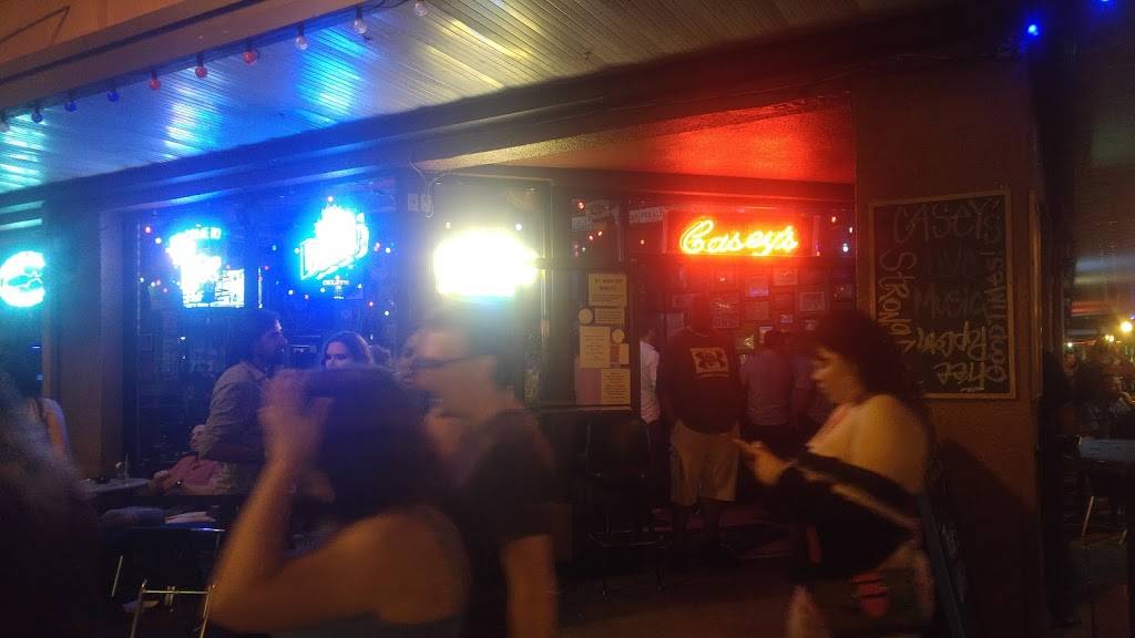 Caseys On Central | restaurant | 50 E Central Blvd D, Orlando, FL 32801, USA | 4076484218 OR +1 407-648-4218