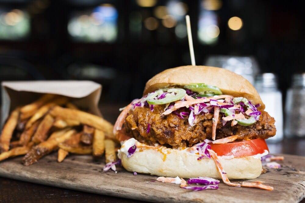 Iron Horse Tavern | restaurant | 140 High St #5413, Morgantown, WV 26505, USA | 3042966230 OR +1 304-296-6230