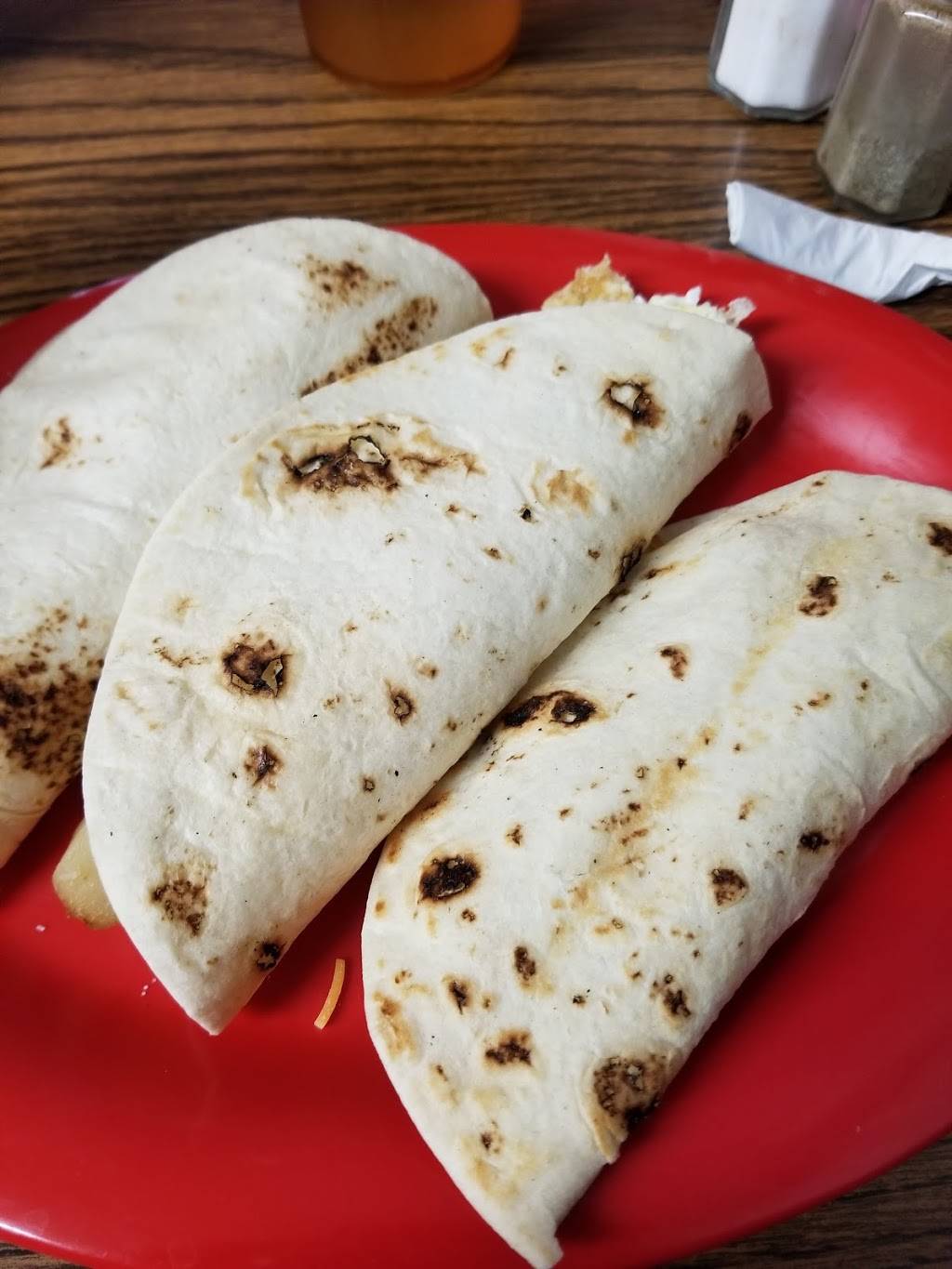 Catys togo tacos Mexican Restraunt | restaurant | 1605 Saltillo St, San Antonio, TX 78207, USA | 2109885199 OR +1 210-988-5199