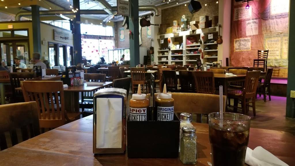Pucketts Grocery & Restaurant - Downtown Columbia | restaurant | 15 Public Square, Columbia, TN 38401, USA | 9314904550 OR +1 931-490-4550