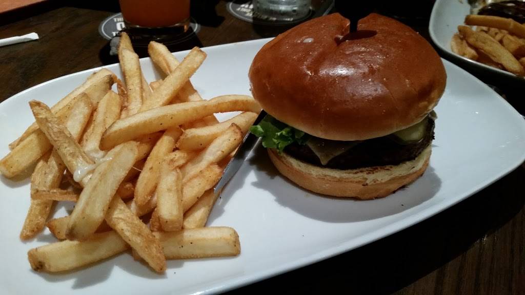 LongHorn Steakhouse | meal takeaway | 5706 W Loop 1604 N, San Antonio, TX 78251, USA | 2106883789 OR +1 210-688-3789