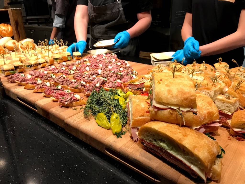 Corner Mercantile | restaurant | 472 Wood St, Pittsburgh, PA 15222, USA | 4125865738 OR +1 412-586-5738