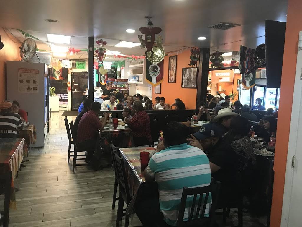 Azteca Deli Grocery | meal delivery | 151 Post Ave, Westbury, NY 11590, USA | 5168760458 OR +1 516-876-0458