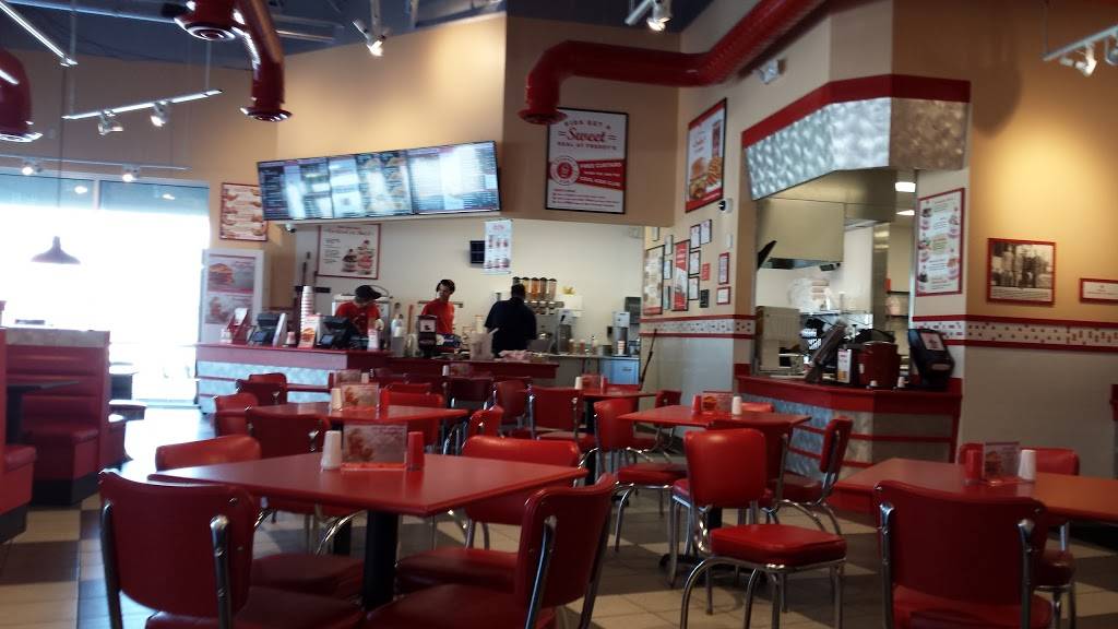 Freddys Frozen Custard & Steakburgers | restaurant | 2103 Missouri Blvd #4718, Jefferson City, MO 65109, USA | 5735565571 OR +1 573-556-5571