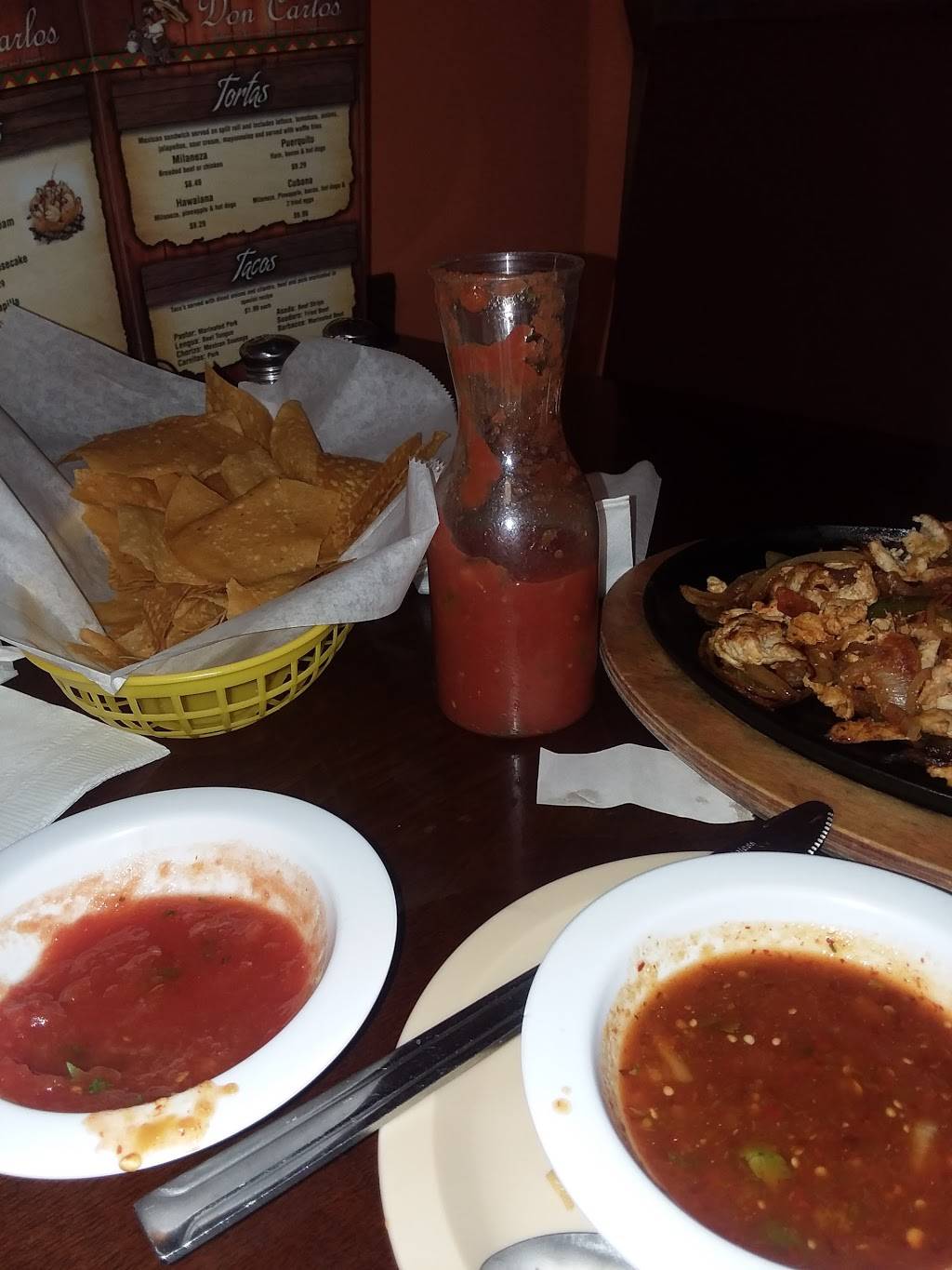 Don Carlos Authentic Mexican Restaurant And Taqueria | restaurant | 3049 William St, Cape Girardeau, MO 63703, USA | 5733328226 OR +1 573-332-8226