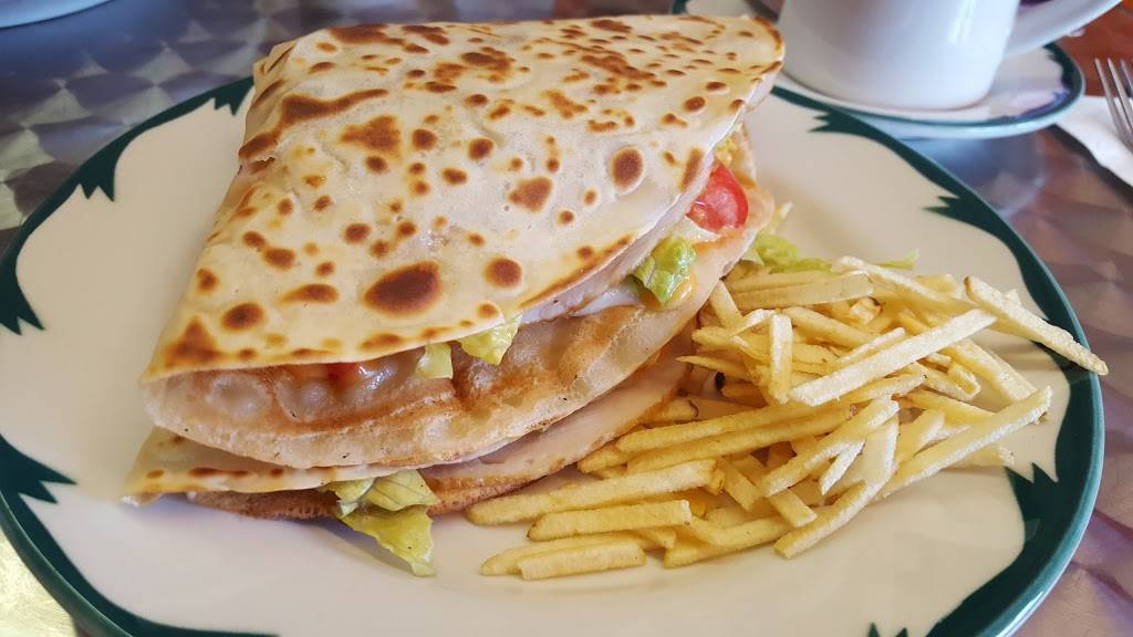 Renees Crêpes & Cakes | restaurant | 2020 Augustine Ave, Fredericksburg, VA 22401, USA | 5403680420 OR +1 540-368-0420